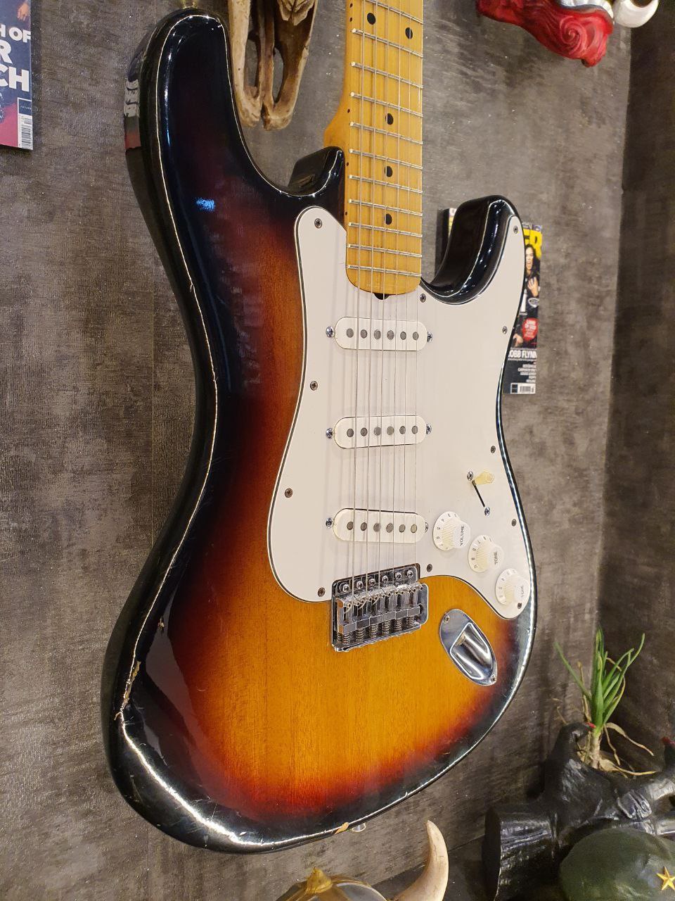 Eikosha Stratocaster